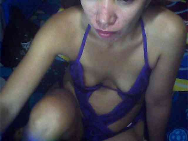 SeductivePinay webcam
