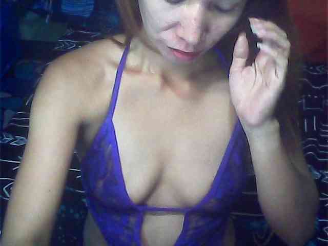 SeductivePinay webcam