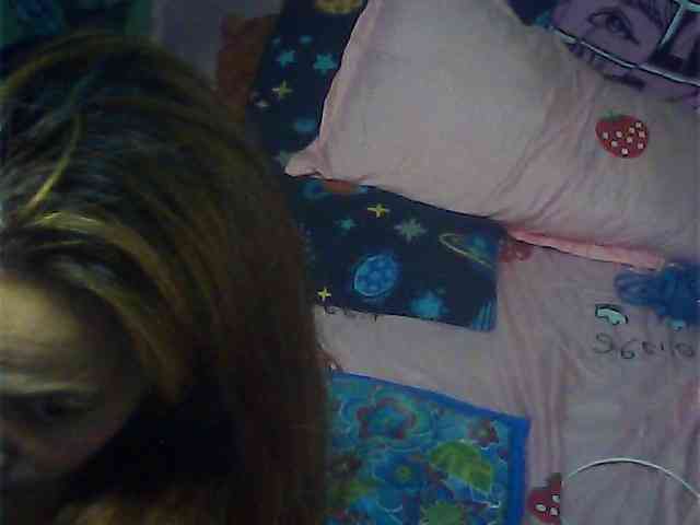 SeductivePinay webcam
