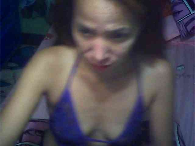SeductivePinay webcam