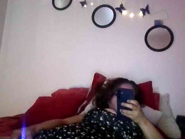 Juiicy01 webcam
