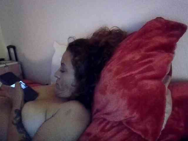 Juiicy01 webcam