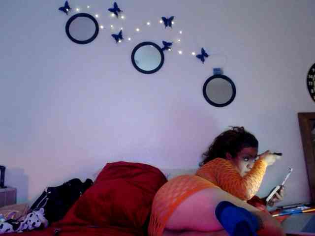 Juiicy01 webcam