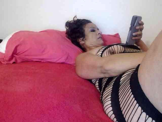 Juiicy01 webcam