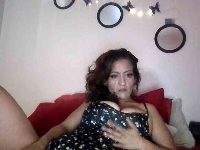 Juiicy01 webcam