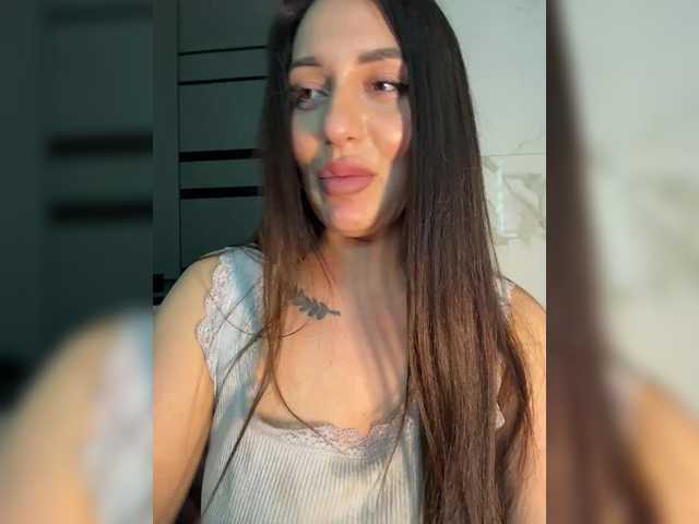 Blackqyeen's BongaCams show and profile