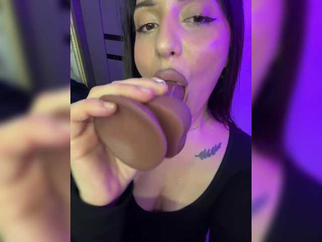 Blackqyeen from BongaCams is Freechat