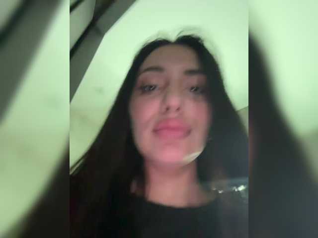 Blackqyeen's BongaCams show and profile