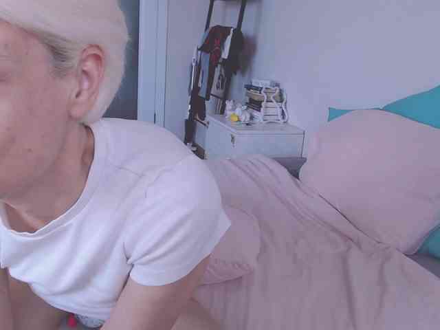 KISANA webcam