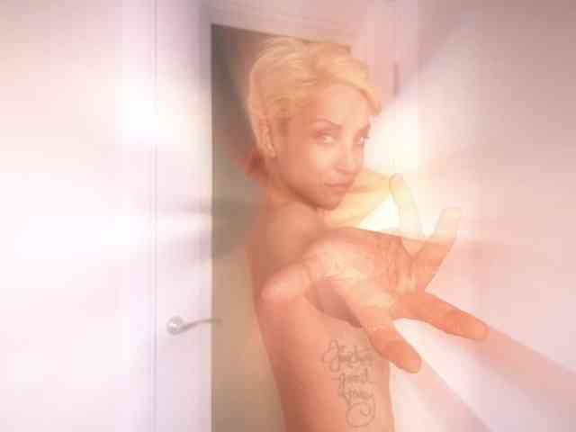 KISANA webcam