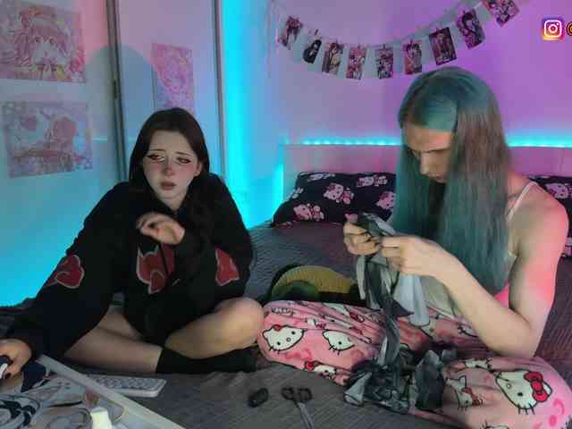 h3ntai-baby webcam