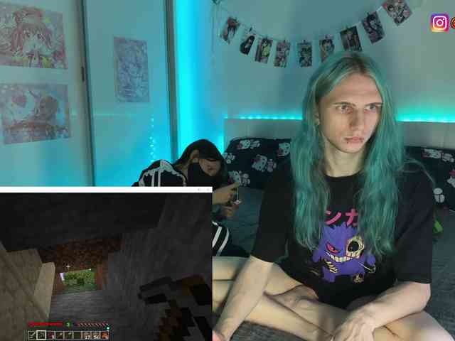 h3ntai-baby webcam