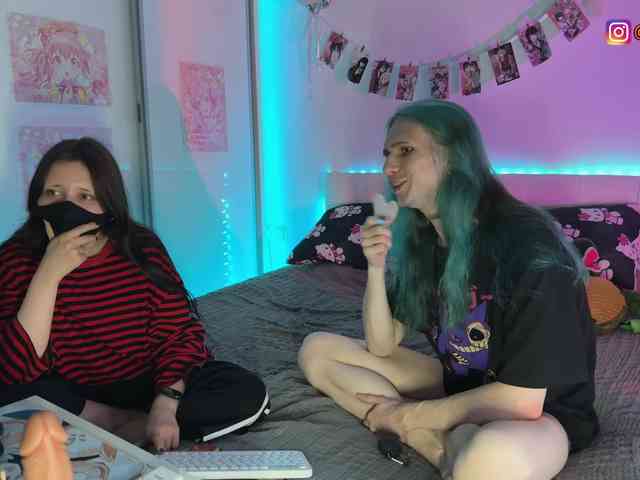 h3ntai-baby webcam