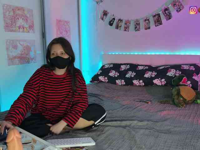 h3ntai-baby webcam