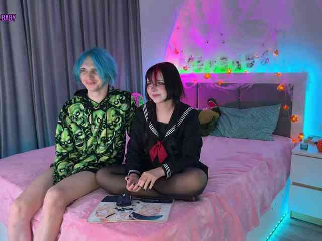 h3ntai-baby webcam