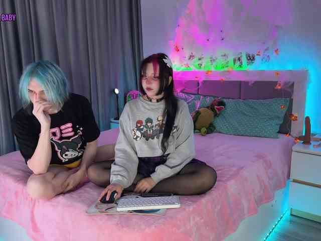 h3ntai-baby webcam