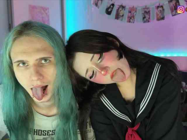 h3ntai-baby webcam