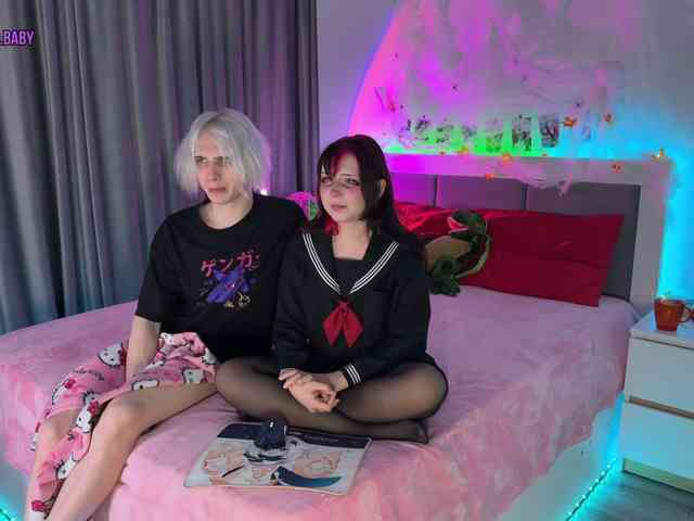 h3ntai-baby Live Webcam on {site_name}