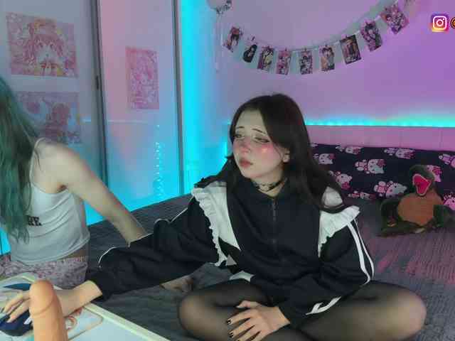 h3ntai-baby webcam