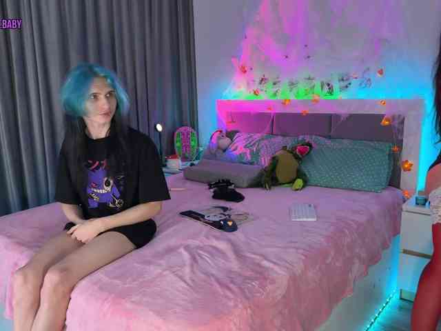h3ntai-baby webcam