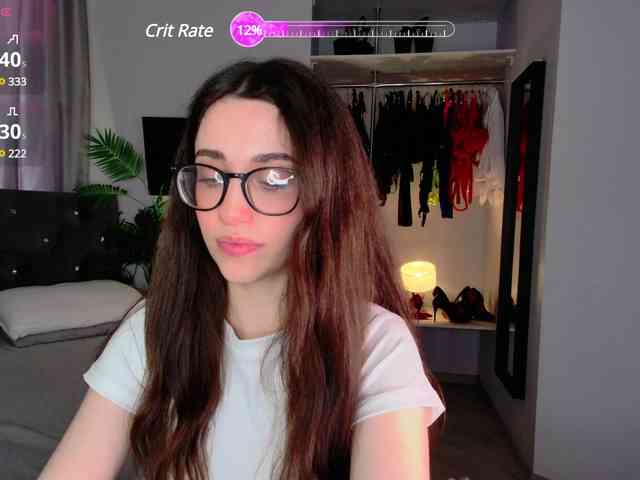 LisaSemily webcam