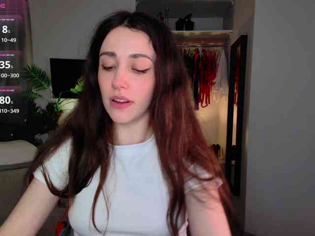 online sex cam LisaSemily