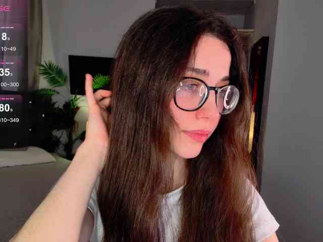 LisaSemily webcam