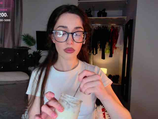 LisaSemily webcam