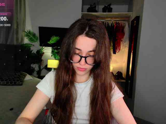 LisaSemily webcam