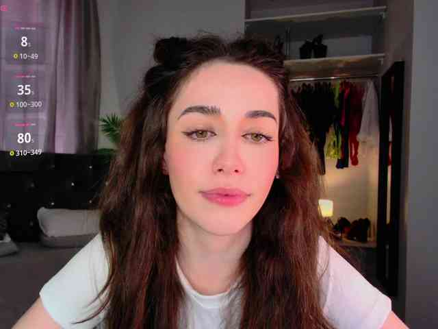LisaSemily webcam