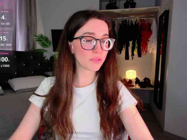 LisaSemily webcam