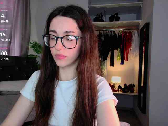LisaSemily webcam