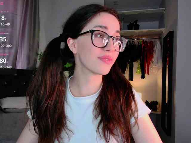 LisaSemily webcam