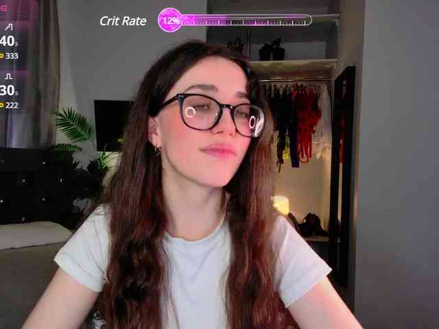 LisaSemily webcam