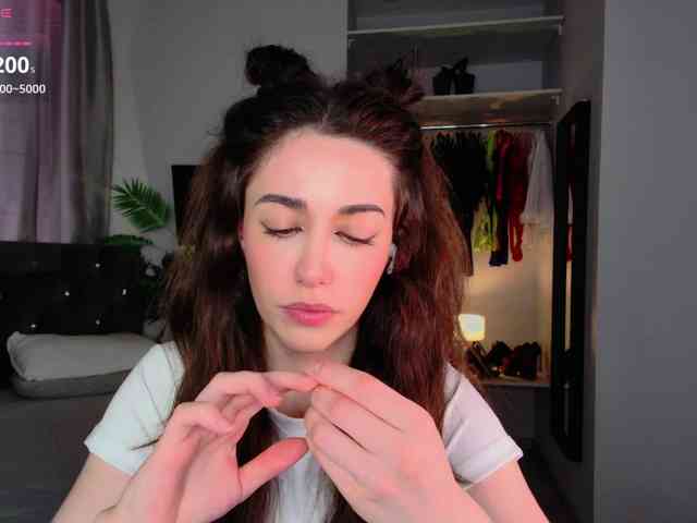 LisaSemily webcam