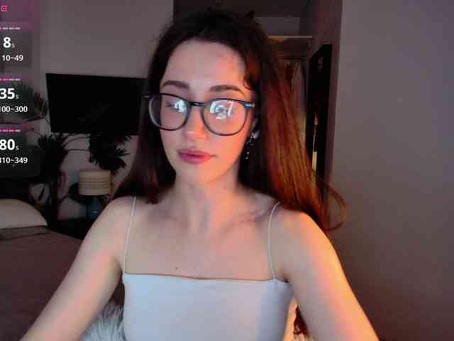 LisaSemily webcam