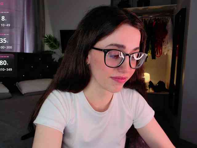 LisaSemily webcam