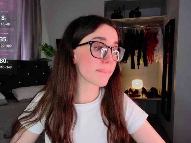 LisaSemily webcam