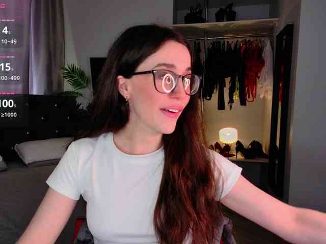 LisaSemily webcam