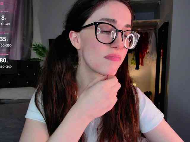 LisaSemily webcam