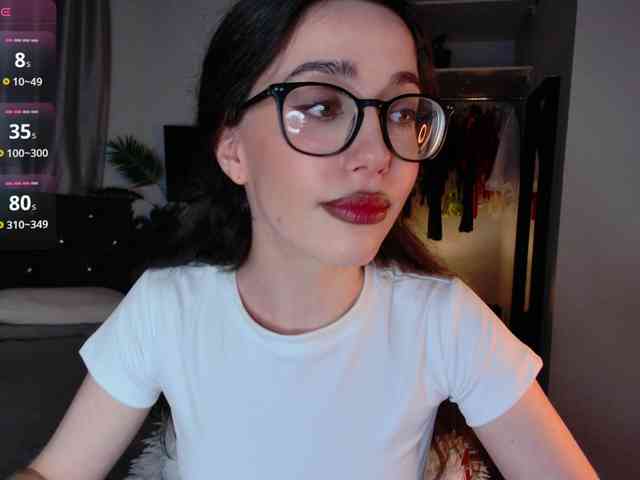 LisaSemily webcam