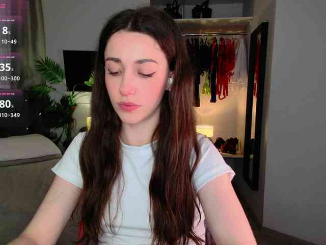 LisaSemily webcam