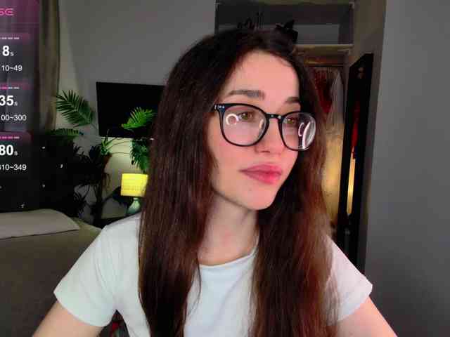 adult nude chat LisaSemily