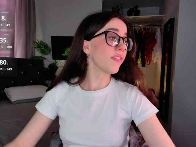 LisaSemily webcam