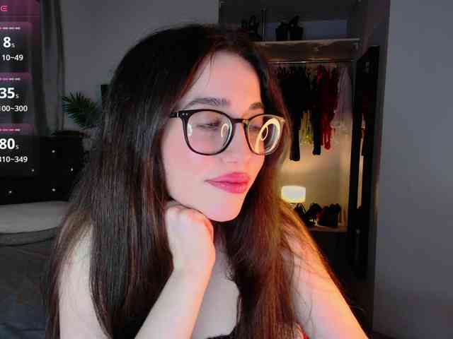 LisaSemily webcam