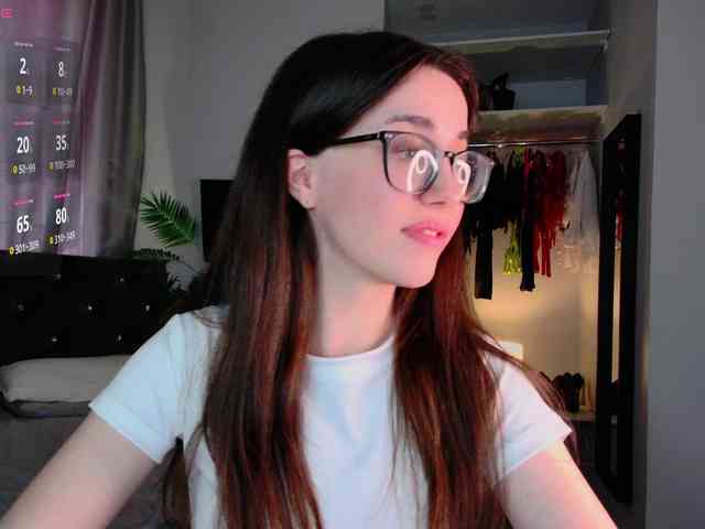 LisaSemily webcam