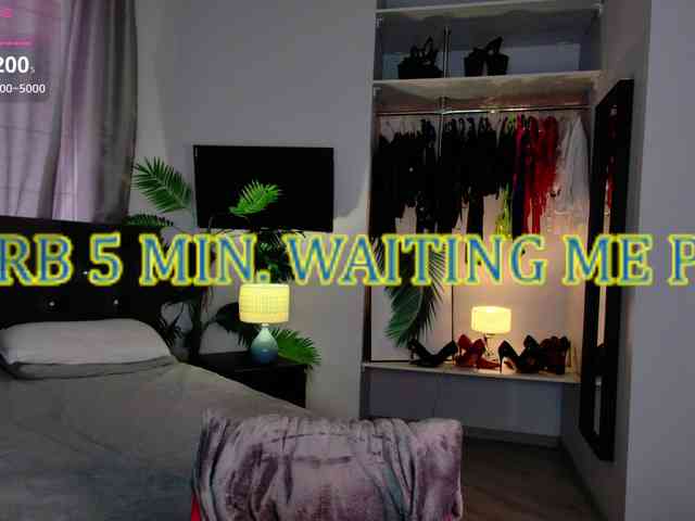 LisaSemily webcam