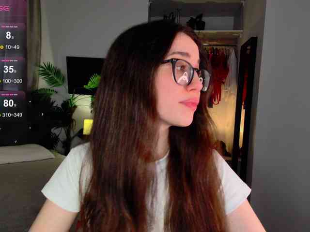 LisaSemily webcam
