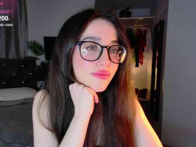LisaSemily webcam
