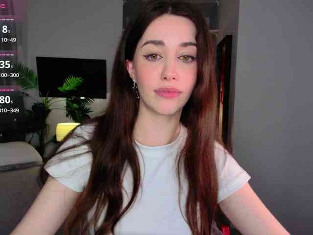 LisaSemily webcam